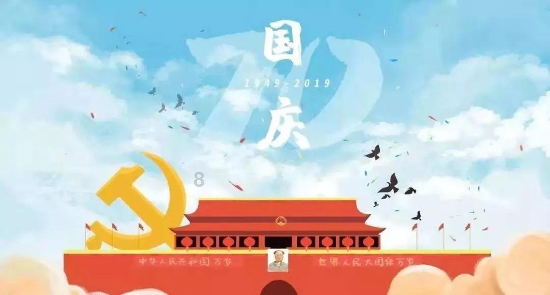 卡戴珊家族母女3人比美,C位金卡戴珊一袭黑色镂空礼服曲线性感